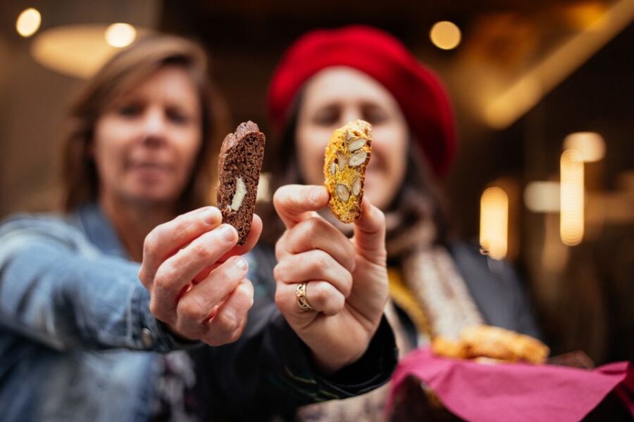 Florence: Private Food Tour – 10 Tastings with Locals - Bucca dell’Orafo: A Florence Spot That Connects Food and Streets