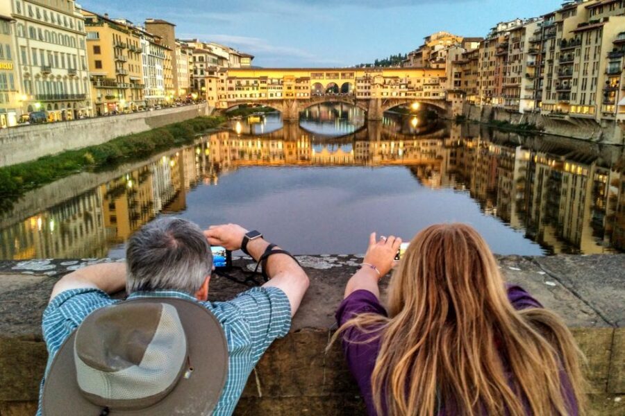 Florence: Private Photo Walking Tour - Meet YourDreamPictures photographer, with real practice (often with Eva)