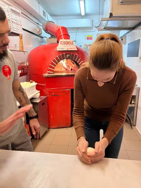 Florence: Private Pizza Making Class with Wine Tasting - Who This Private Class Fits Best