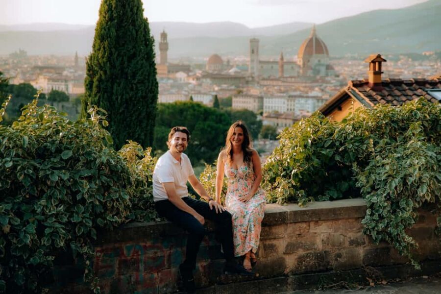 Florence Private Professional Photoshoot - What you get after the shoot: raw files and 25 edited favorites