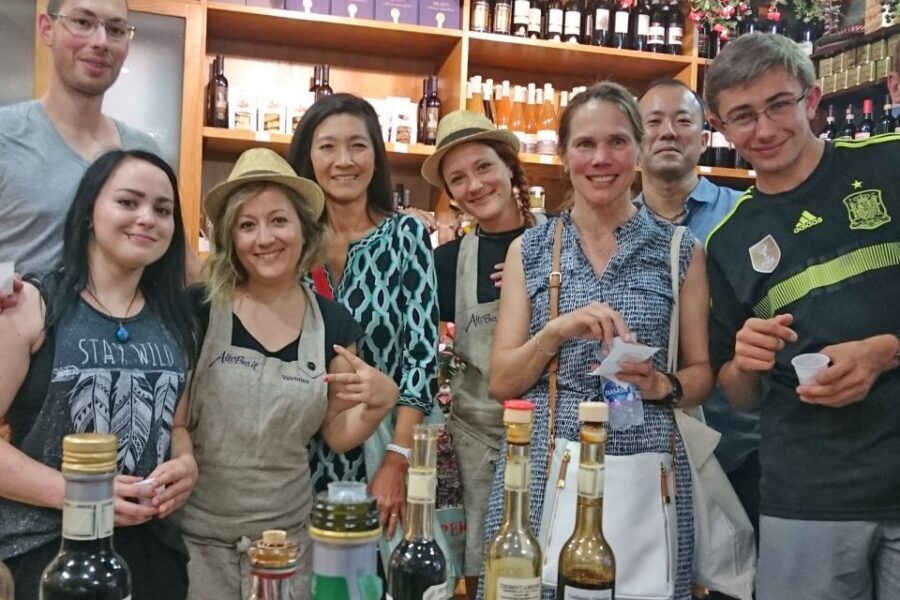 Florence: San Lorenzo Food, Wine, and Sightseeing Tour - Tuscan Favorites on Your Plate: Panino, Hams, Fried Breads, Ravioli