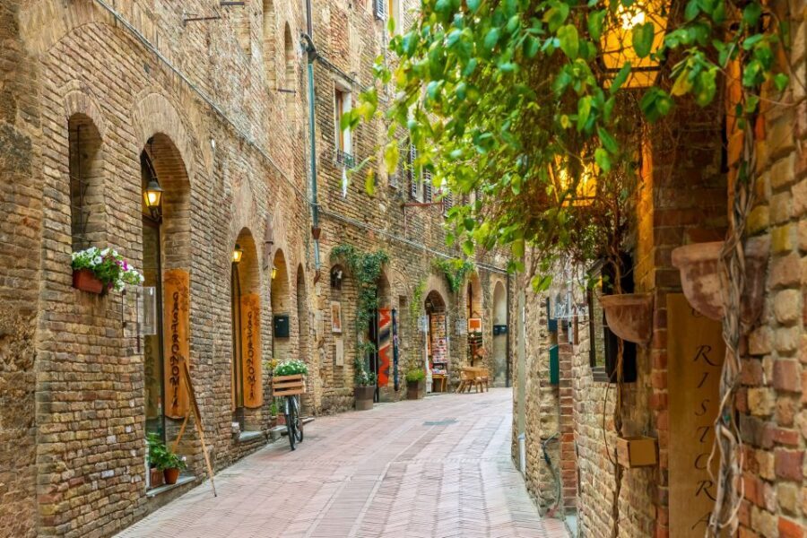 Florence: Siena San Gimignano Private Day Tour by Deluxe Car - FAQ