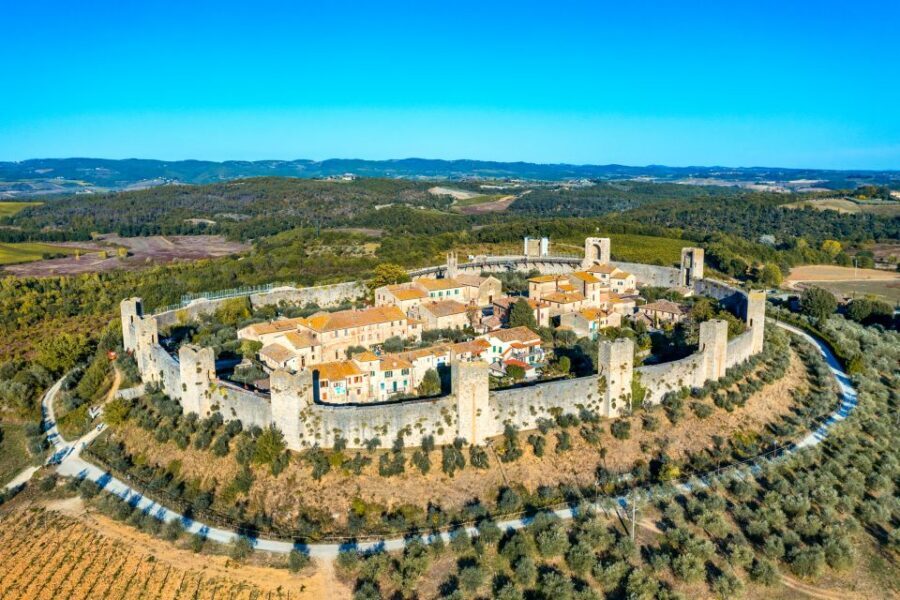 Florence: Siena San Gimignano Private Day Tour by Deluxe Car - San Gimignano’s towers: UNESCO skyline in miniature