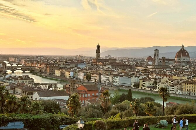 Florence sightseeing and Wine Tour Tuscany English private driver - Medici passing moments + Piazza della Signoria: power centers in motion