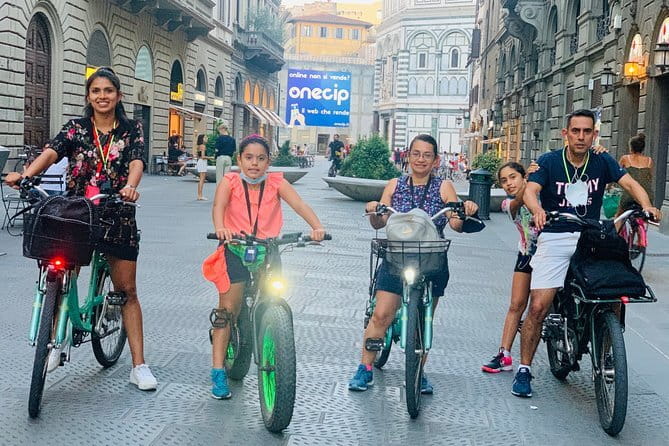 Florence Small Group Electric Bike City Tour - Bikes, safety, and the reality of Florence streets