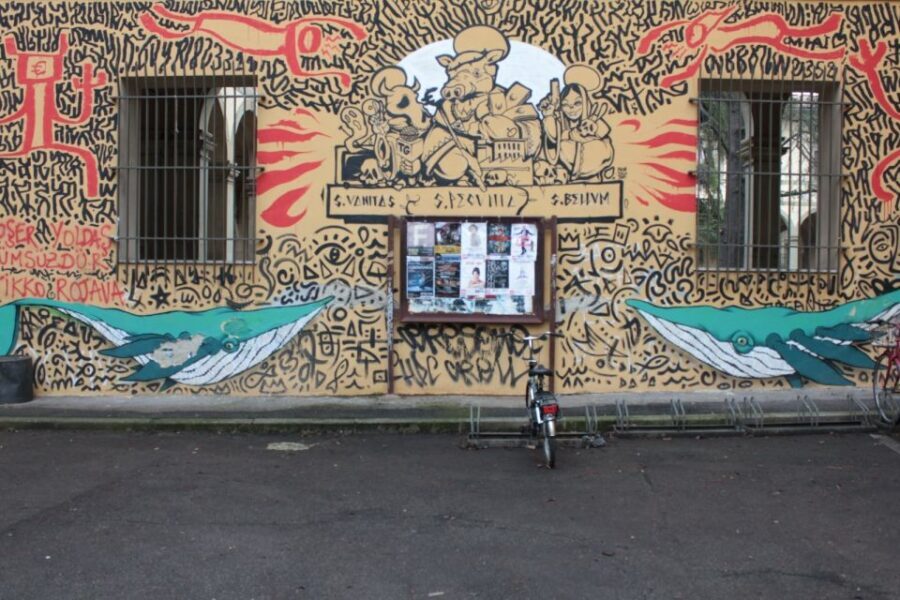 Florence: Street Art Tour - CLET Studio Stop: Workshop Time and Modern Street Art Craft