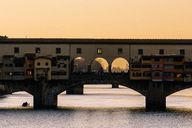 Florence sunset boat cruise - Why a Sunset Barchetto Cruise Beats Another Crowded Photo Sprint