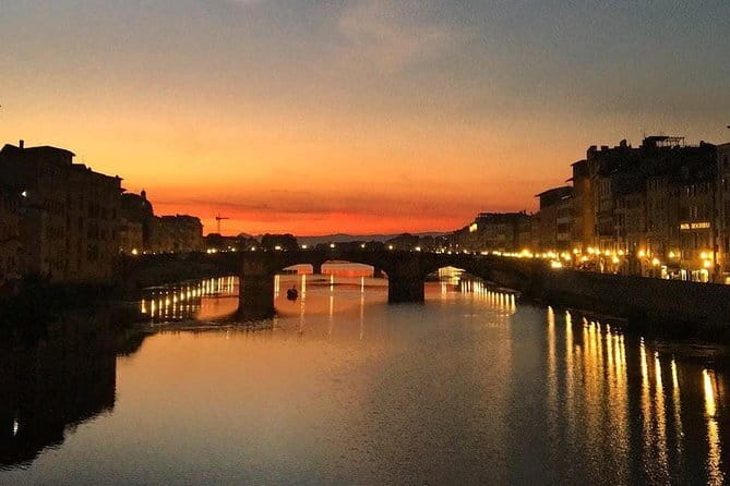 Florence Sunset Wine Tour - Ponte Vecchio at Dusk: the photo stop that sets the tone