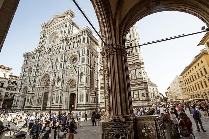 Florence to Pisa Airport Private Transfer - The Airport Drop-Off: Arriving at Pisa International Smoothly