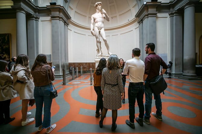 Florence Top-Sites Guided Tour with Skip-The-Line Access to Michelangelo David - From Santa Croce to David: why this tour is a smart first-day plan
