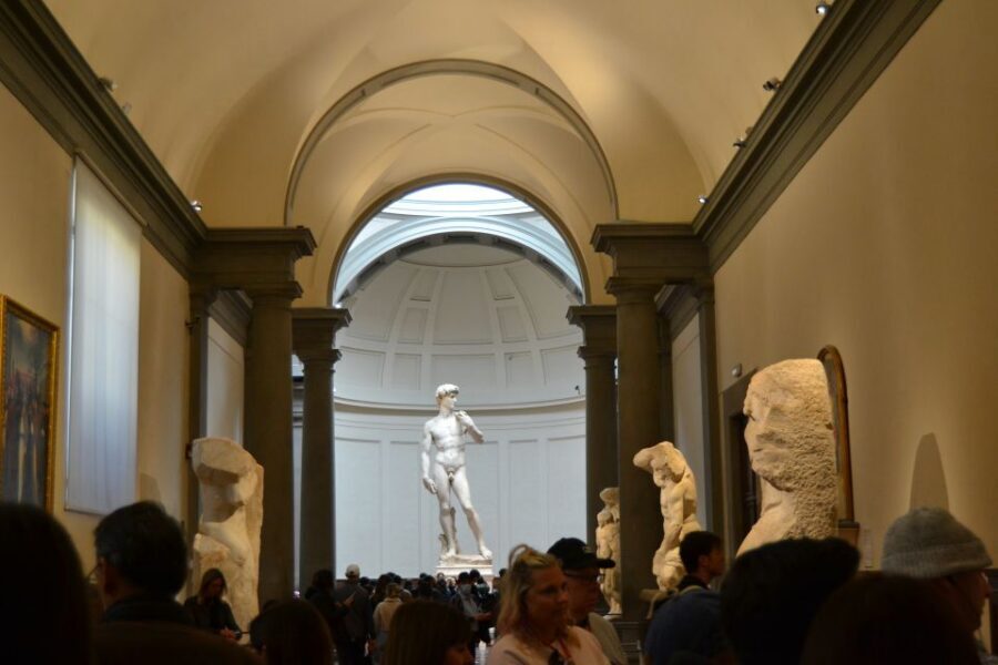 Florence: Tour of Michelangelo's David with Priority Access - Where You Meet on Via Ricasoli (And How Not to Miss the Guide)
