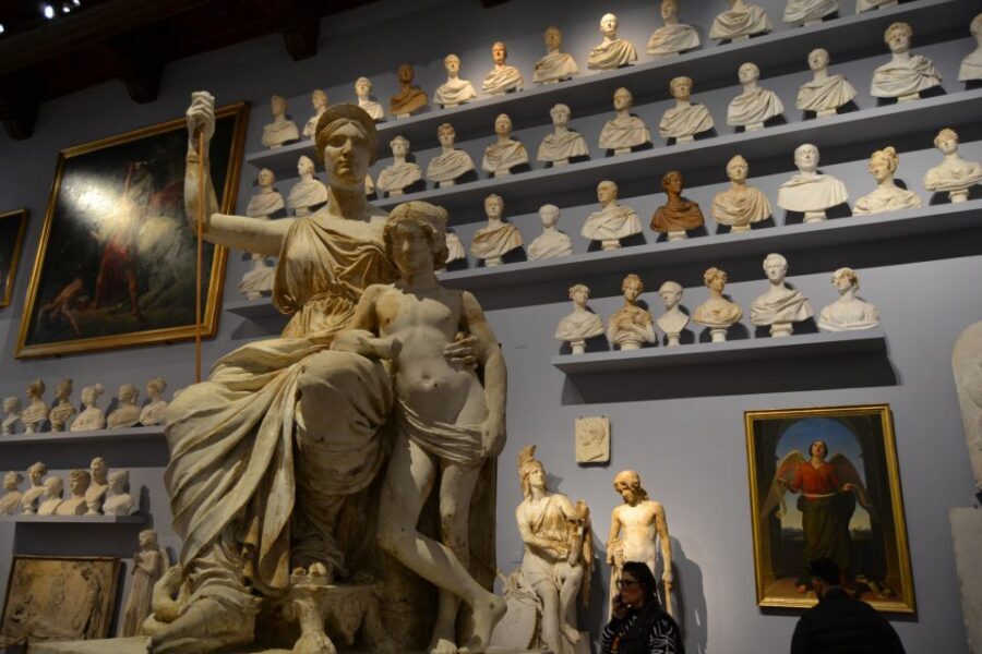 Florence: Tour of Michelangelo's David with Priority Access - Priority Access at the Accademia: How It Helps You