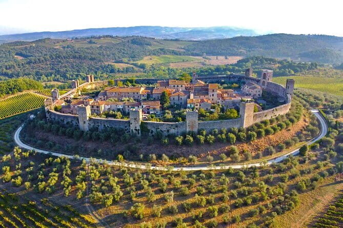 Florence: Tour San Gimignano, Monteriggioni & Chianti Hills - San Gimignano Breakfast: Terrace Views and a Short Stroll Option