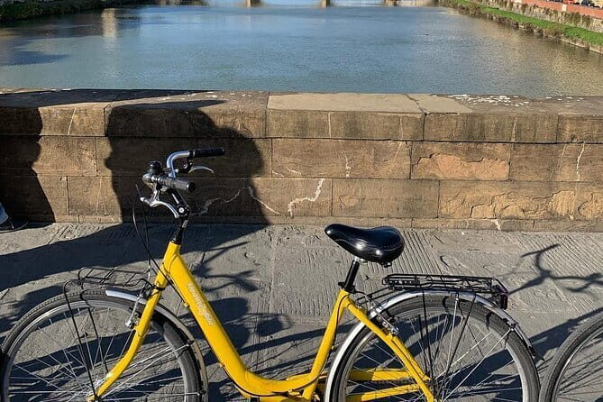 Florence treasures on a city bike - 1 day rental - - The bike and the extras: what you’re actually getting