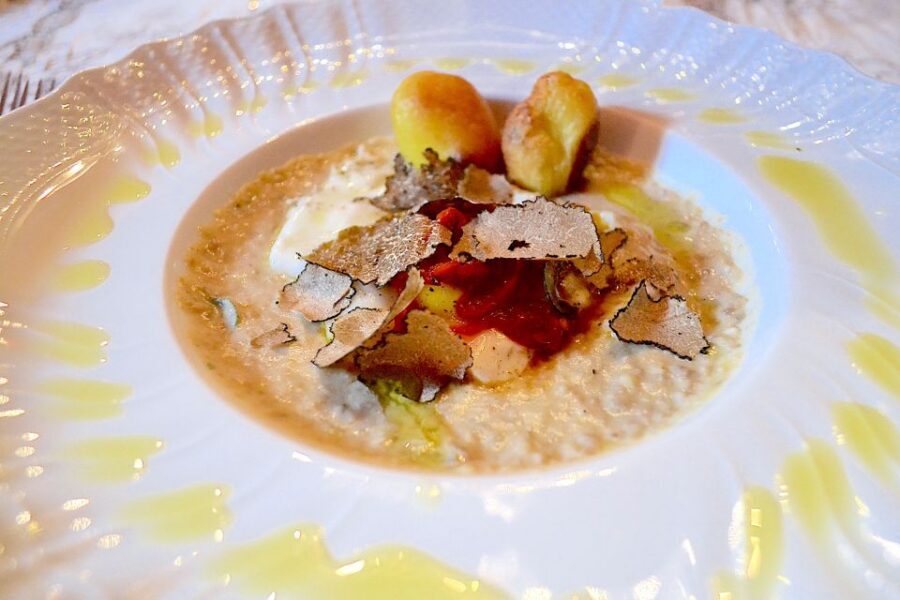 Florence: Truffle Hunting, Lunch, and Wine Tasting Tour - Leaving Florence for San Miniato: the drive that sets the mood