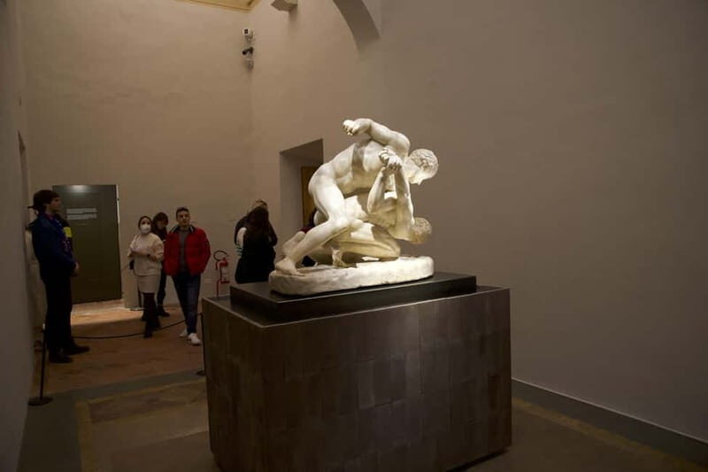 Florence: Uffizi Gallery Entry Ticket - Guided Route vs. Time to Wander: How to Use Your Day