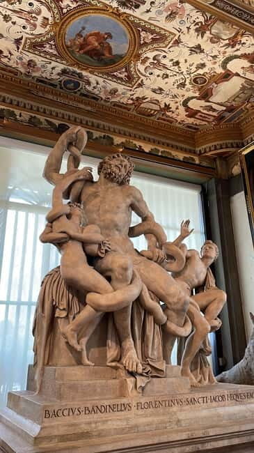 Florence: Uffizi Gallery Guided Tour, Skip-the-Line Tickets - What this tour reframes: from art techniques to power games