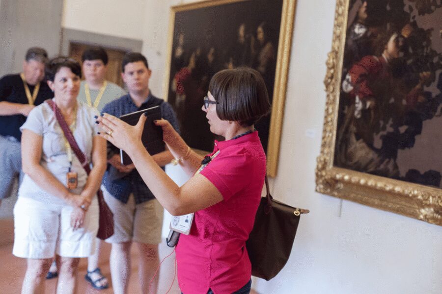 Florence Uffizi Gallery & Medici Vasari Corridor Guided Tour - The itinerary in real life: start, art, Corridor, and where you end up