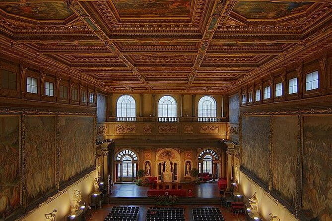 FLORENCE: Uffizi Gallery + Palazzo Vecchio monolingual Guided Tour - Small Group - Piazza della Signoria: the 30-minute context stop you’ll be glad you did