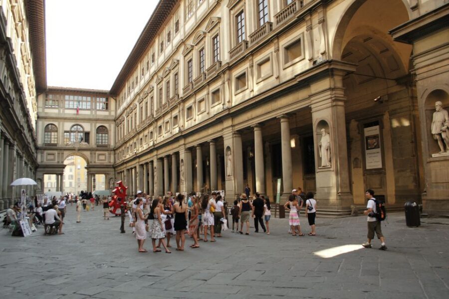 Florence: Uffizi Gallery Private Tour w/ Skip-the-Line Entry - Skip-the-line Uffizi: why 90 minutes feels just right