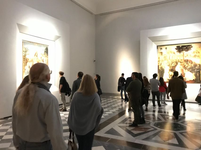 Florence: Uffizi Gallery Private Tour w/ Skip-the-Line Entry - Stop inside the galleries: how the guide keeps the pace moving