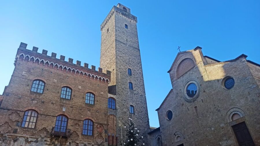 Florence: Volterra & San Gimignano Wine Tour with Lunch - Winery lunch on a Tuscan farm: three courses, local pairings, and 5 tastings