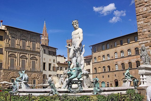 Florence: Walking Tour with Accademia & Uffizi Galleries - The Medici-to-Duomo Walking Route: Where Florence Makes Sense