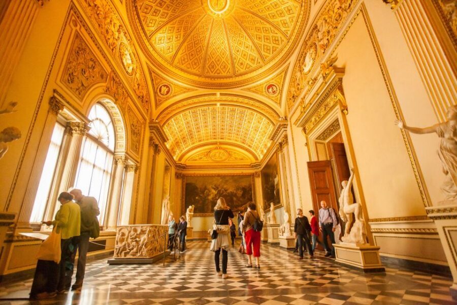 Florence: Walking Tour with Skip-the-Line Accademia & Uffizi - Who this tour suits best (and who should prepare differently)