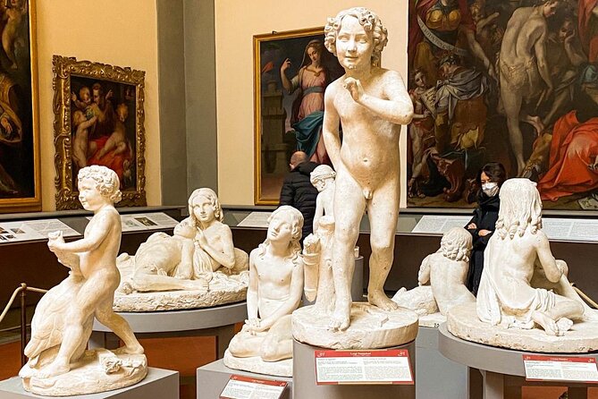 Florence: Whispers of the Renaissance walking tour - Botticelli, Ghirlandaio, and the Giambologna threads you can follow