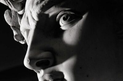Florence: Whispers of the Renaissance walking tour - Via de’ Pucci 37: your start point and how to avoid the scramble