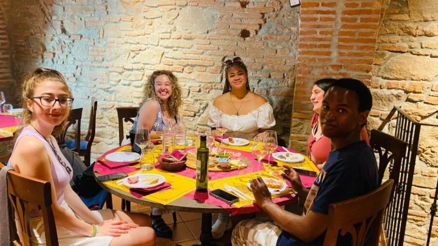 Florence: Wine Tasting and Paring Class Guided Tour - Should you book this Florence wine tasting and pairing class?