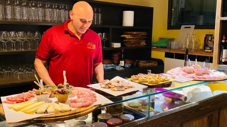 Florence: Wine Tasting and Paring Class Guided Tour - The Tuscan appetizer platter: what’s included and why it matters