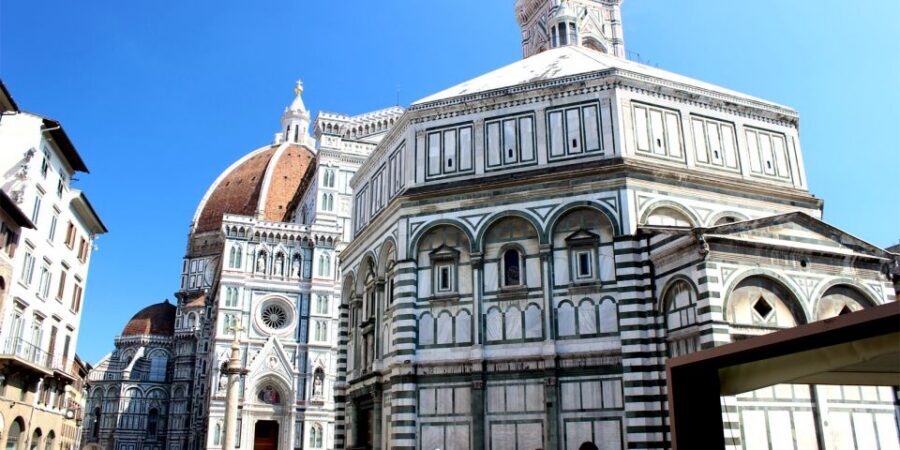 Florence: Wine Windows Walk with Wine Tasting and Appetizers - Price and Value: Why $116 Can Make Sense