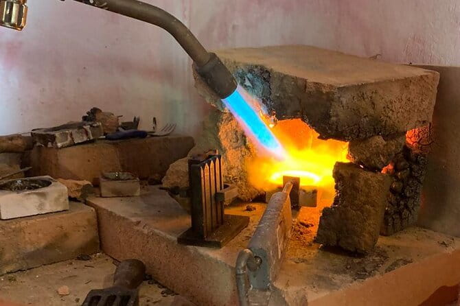 Forge your own wedding rings or friendship rings in Tuscany - Where the Florence noise fades fast