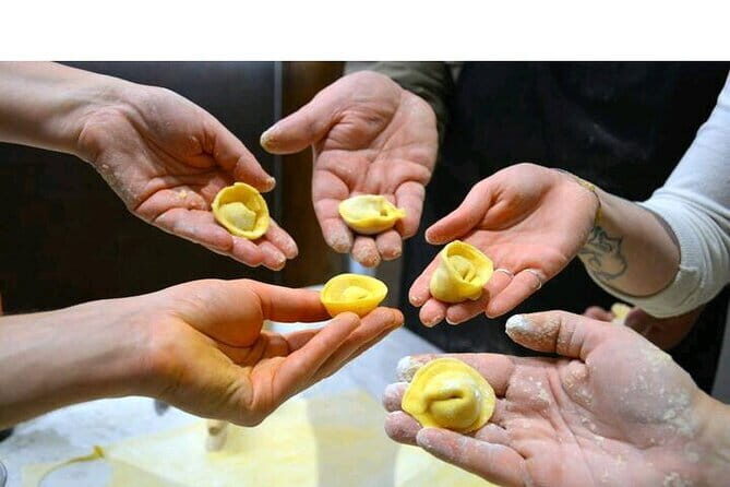 Fresh Pasta in a Michelin Kitchen: The Secrets of Taste - The Step-by-Step Class Flow (and Why the Order Matters)
