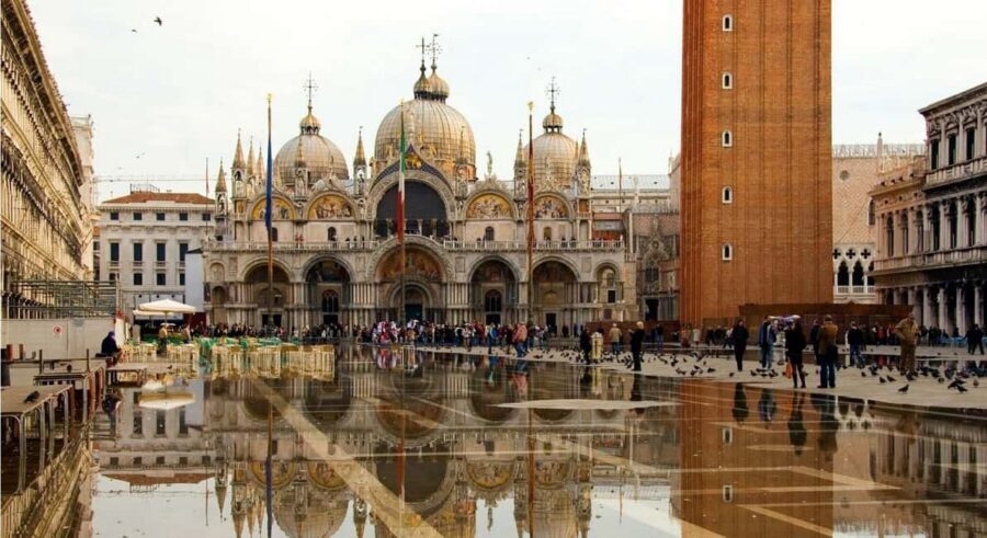 From Florence: Explore Venice in a Full Day Tour by Train - Florence to Venice by fast train: the smart part of this plan