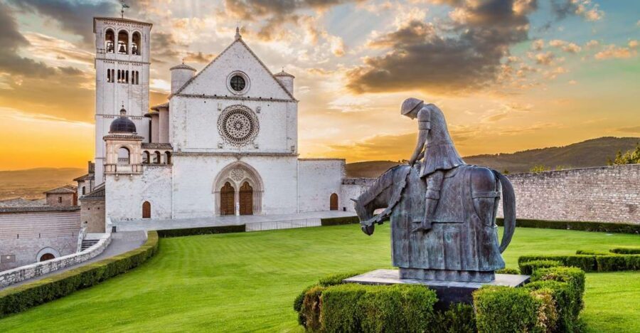From Florence: Private Day Trip to Assisi and Cortona - The UNESCO Streets of Assisi: Going Straight to the Big Names