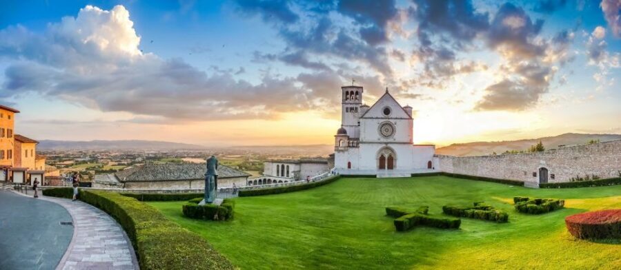 From Florence: Private Day Trip to Assisi and Cortona - Lunch in Assisi: The Smart Way to Use Your Free Time