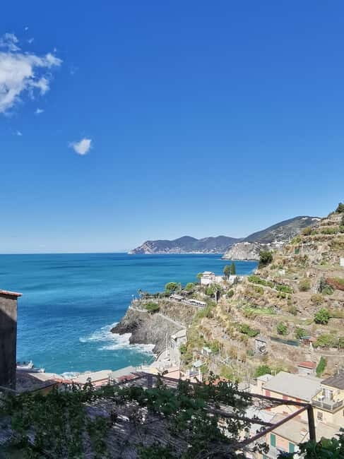 From Florence: Small-group to Cinque Terre and Pisa Day Tour - Riomaggiore by Ferry: Alleys, Views, and a Tiny Pebble Beach