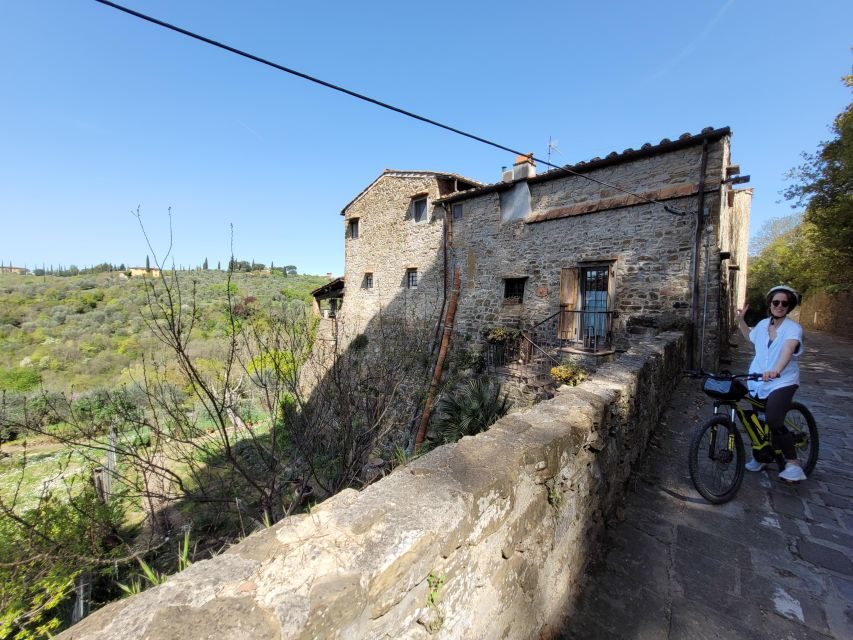 From Florence: Tuscan Hills Biking with Farm Tour and Lunch - The route: olive groves, vineyards, and photo stops with purpose