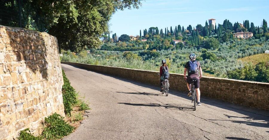 From Florence: Tuscan Hills Biking with Farm Tour and Lunch - Meeting point and the ride-day vibe (Via del Campuccio, 90)