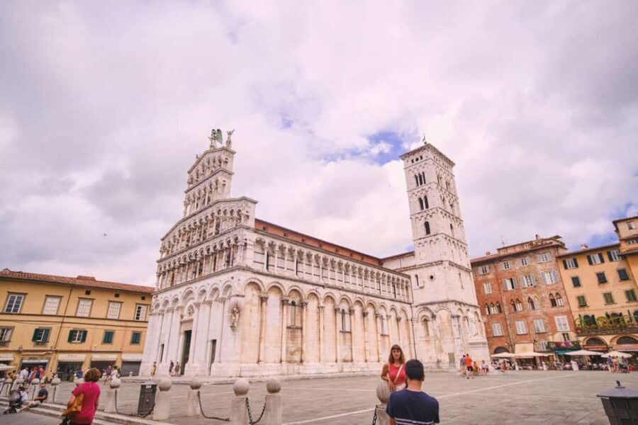 From Montecatini: Pisa & Lucca Day Full Day Tour - Transition time: cappuccino energy before Lucca