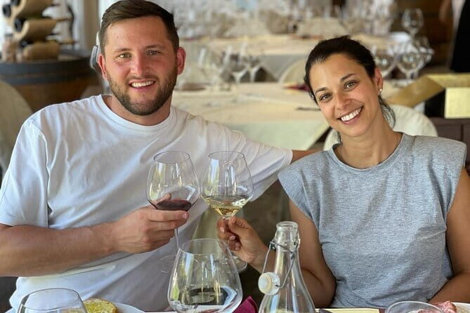 From San Gimignano: Tuscany Vespa Tour, Lunch & Wine Tasting - Poggibonsi to the Chianti hills: where the photo stops actually make sense