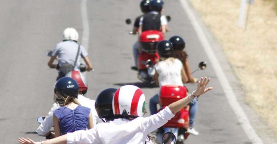 From San Gimignano: Vespa Tour in Chianti - Where you’ll meet and how pickup affects your day