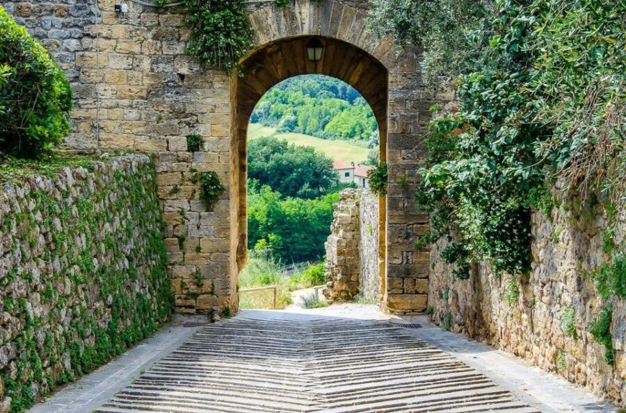 From Siena: Day Tour in a Vintage Fiat 500 with Winery - The guide experience: safety, pacing, and keeping you on track