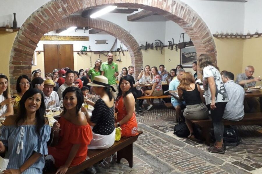 From Siena: Tuscany Hills Wine Tour - Second Winery Visit: Local Wines, Snacks, and the Pace of the Day