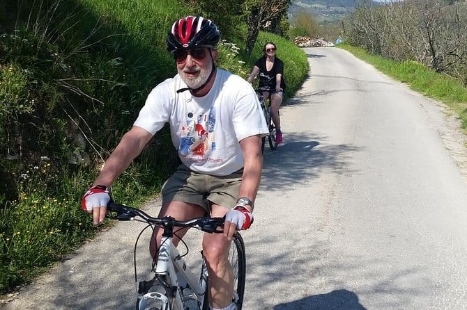 Full-Day Tuscan Countryside Bike Tour - The bike ride itself: short, hilly, and more about the experience than the distance