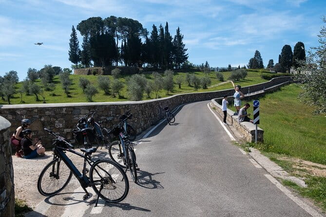 Full-Day Tuscany and Chianti Hills Bike Tour With Lunch at Farm - Why Bike Out of Florence Into the Chianti Hills?