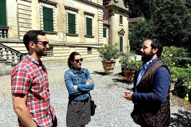 Full-Day Tuscany Castles Tour with Wine Tasting from Florence - Tenuta di Bossi and the Gondi legacy: Chianti, Supertuscan, and Vinsanto