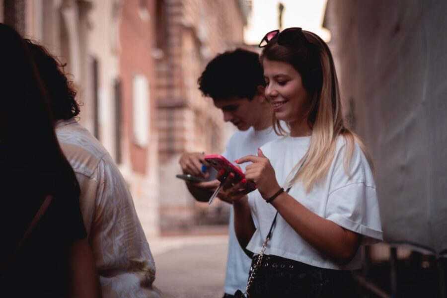 Fusion between treasure hunt and escape room in Bologna - Accessibility and Practical Comfort (What You Should Plan For)